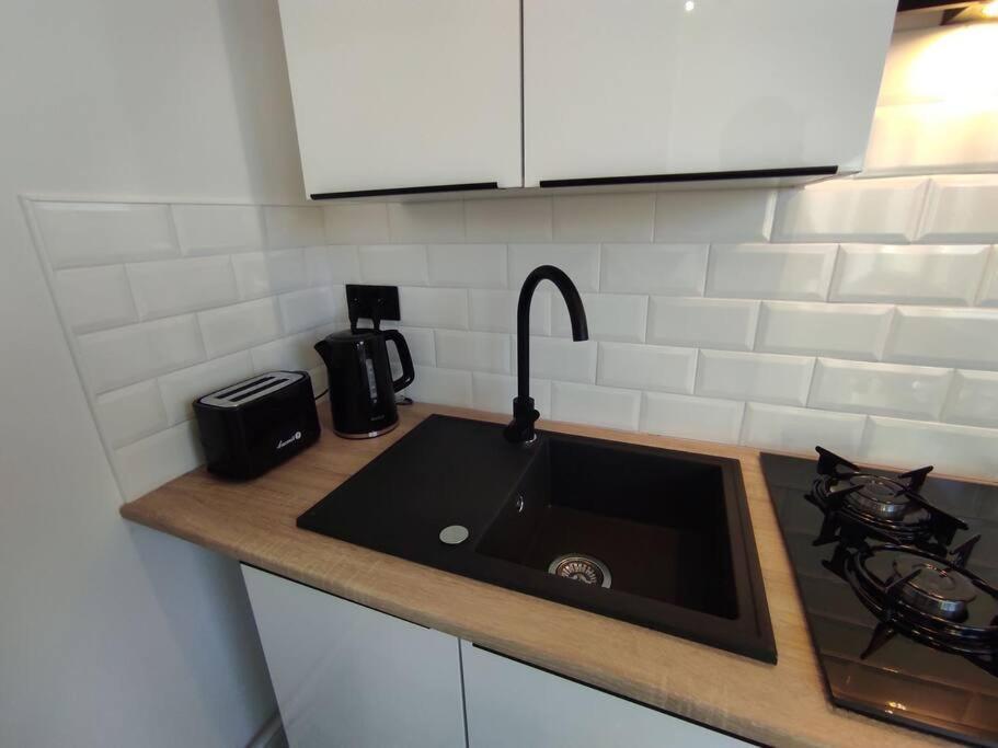 ***Santorini Apartament*** - 40M² ✓ Ρίμπνικ Εξωτερικό φωτογραφία