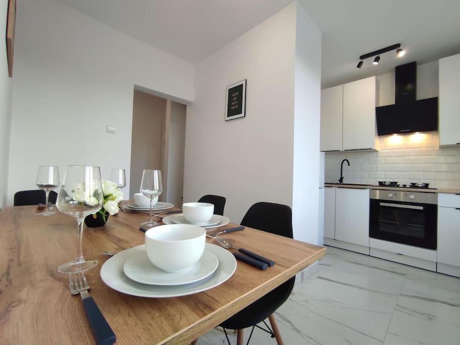 ***Santorini Apartament*** - 40M² ✓ Ρίμπνικ Εξωτερικό φωτογραφία